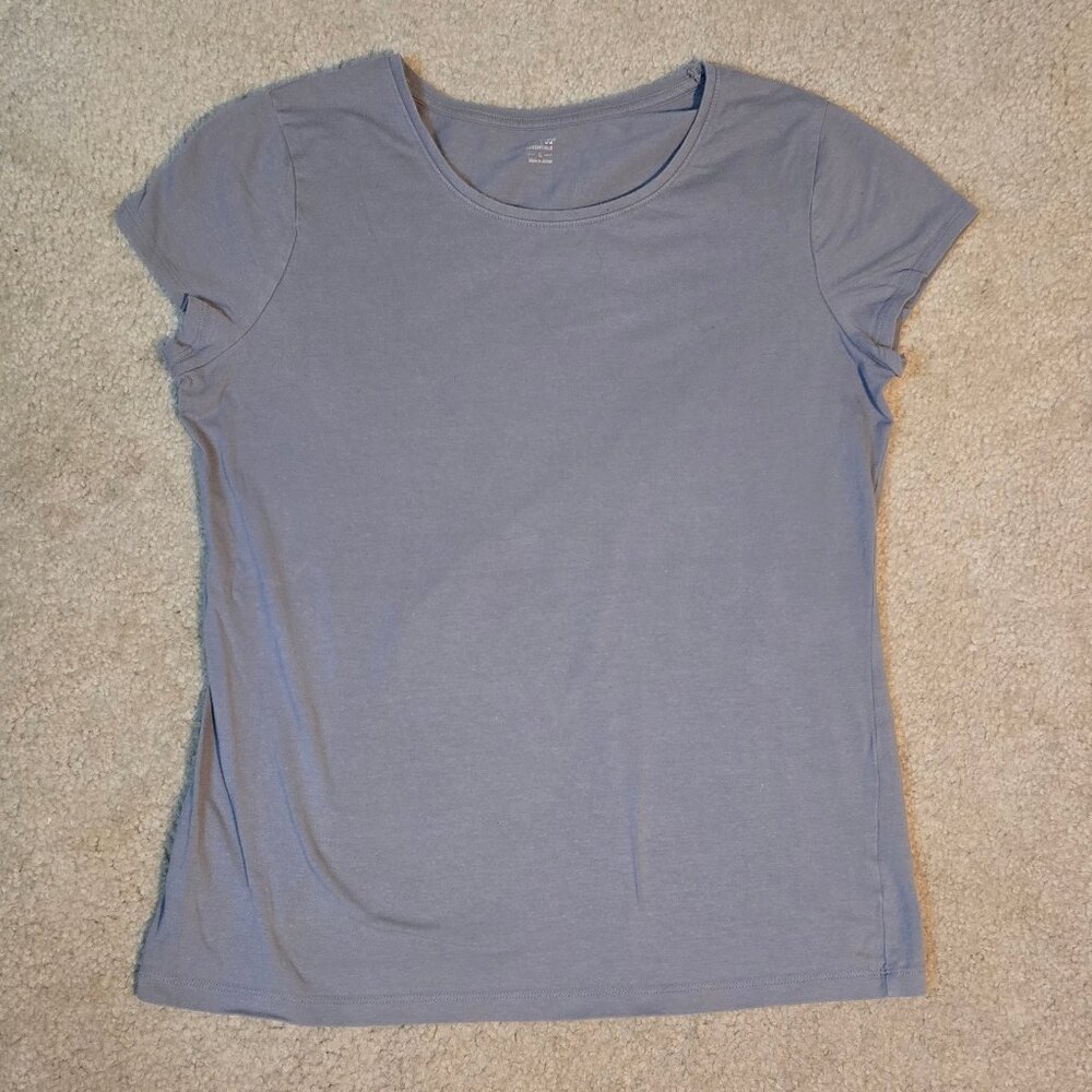 Gray Tee - Picture 3 of 5